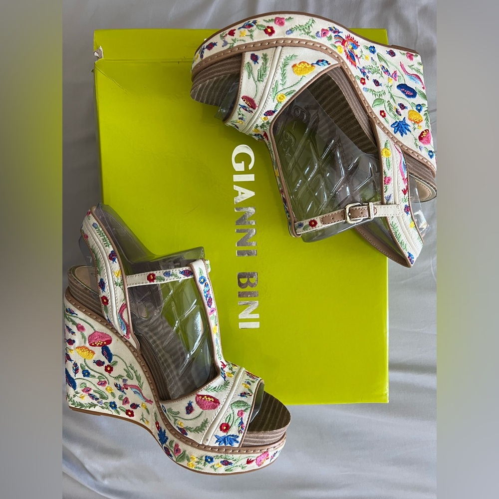 Gianni Bini Embroidered Floral Wedges - Cream and Multicolor